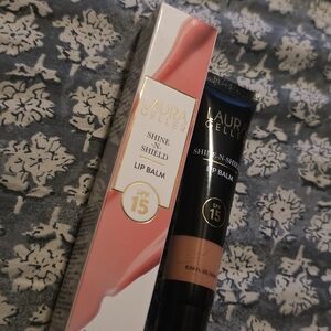 Laura Geller Shine-N-Shield Lip Balm - Tan
